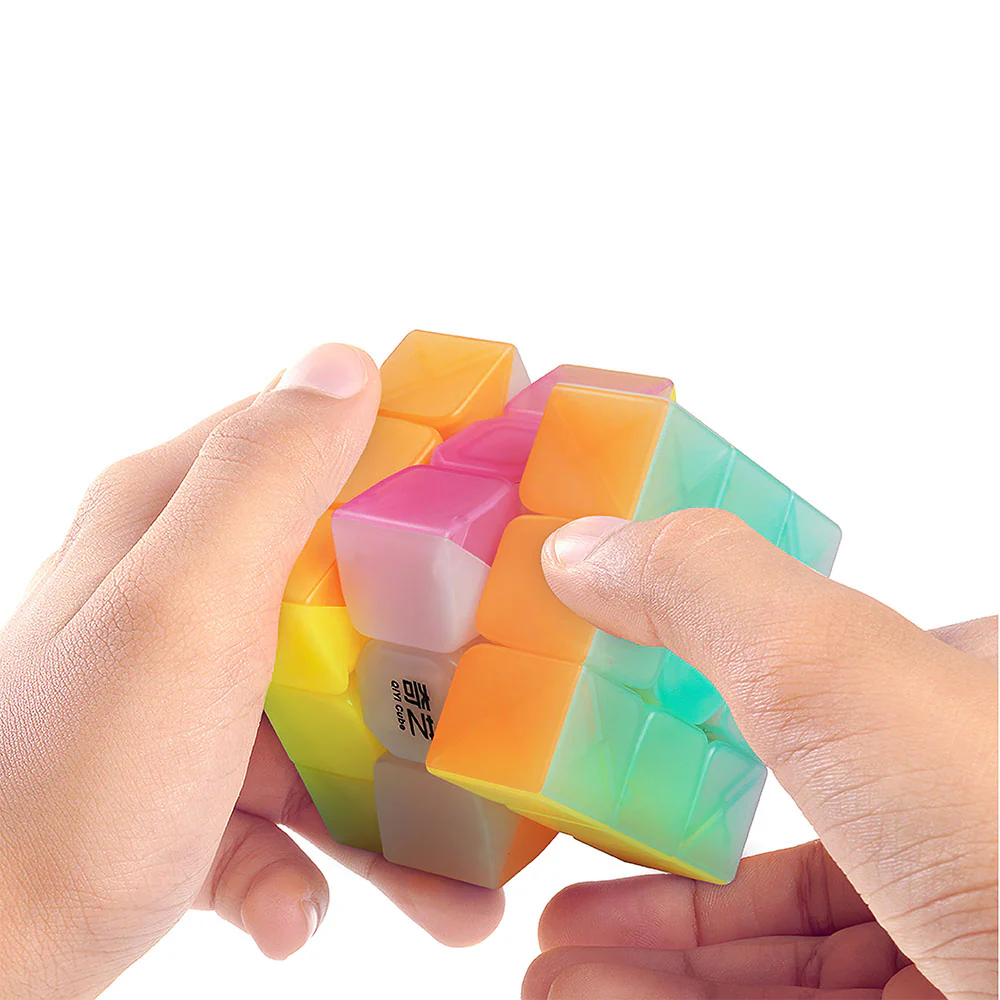 Rubik’ Cube 3x3 QiYi Warrior W Jelly - Image 3
